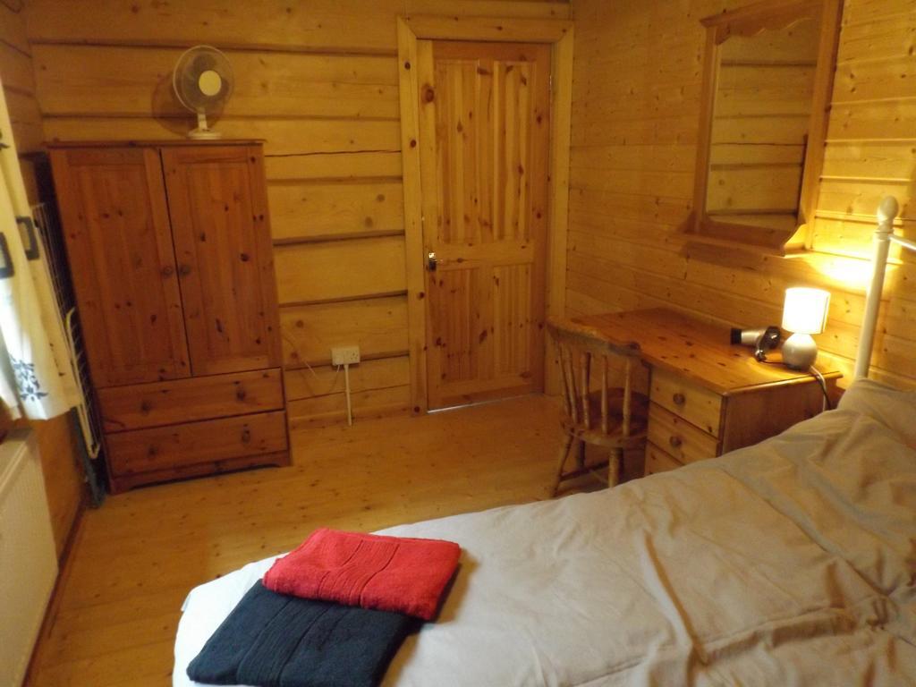 Your Home From Home On The Edge Of The Cotswolds Έβεσαμ Δωμάτιο φωτογραφία
